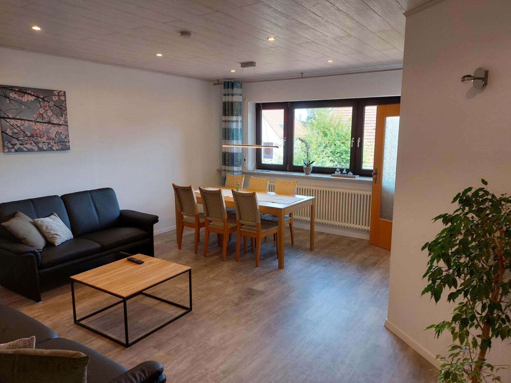 Ferienwohnung Lingenfelder 바트두르크하임 외부 사진